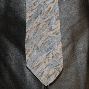 Vtg VALENTINO Slim Cravatte TIE Luxury 100% Silk NeckWear Hand Made in Italy